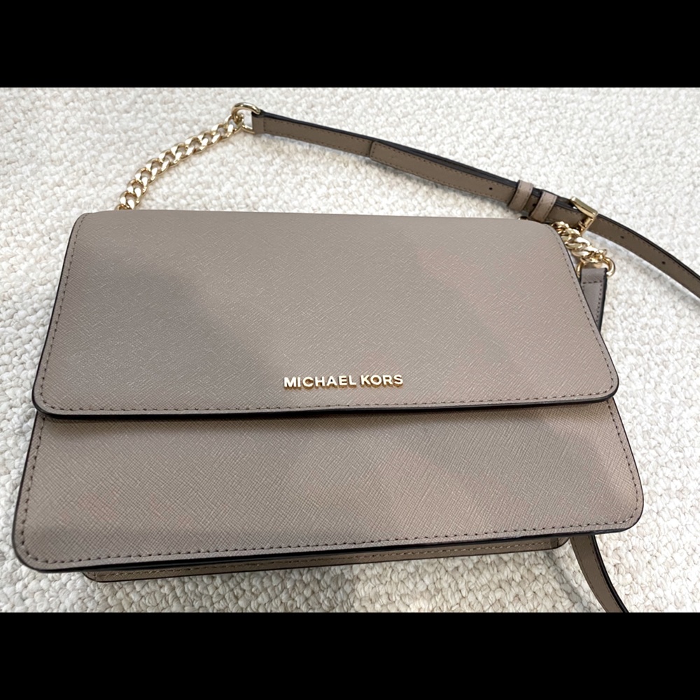 Michael kors Daniela lg gusset crossbody